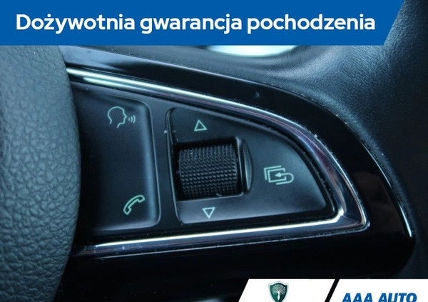 Skoda Superb cena 50000 przebieg: 121229, rok produkcji 2014 z Orzesze małe 326